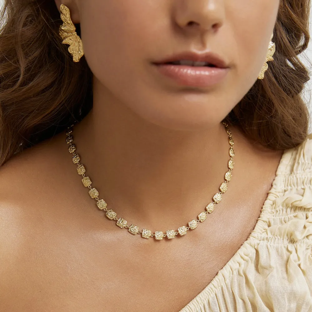 Arms of Eve Emilia Necklace in^ Party | Black Tie