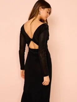 One Fell Swoop Endure Dress in^ Bump Friendly | Midi