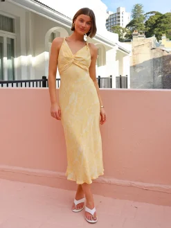 Sovere Inara Reversible Dress in^ Midi | Maxi & Gown