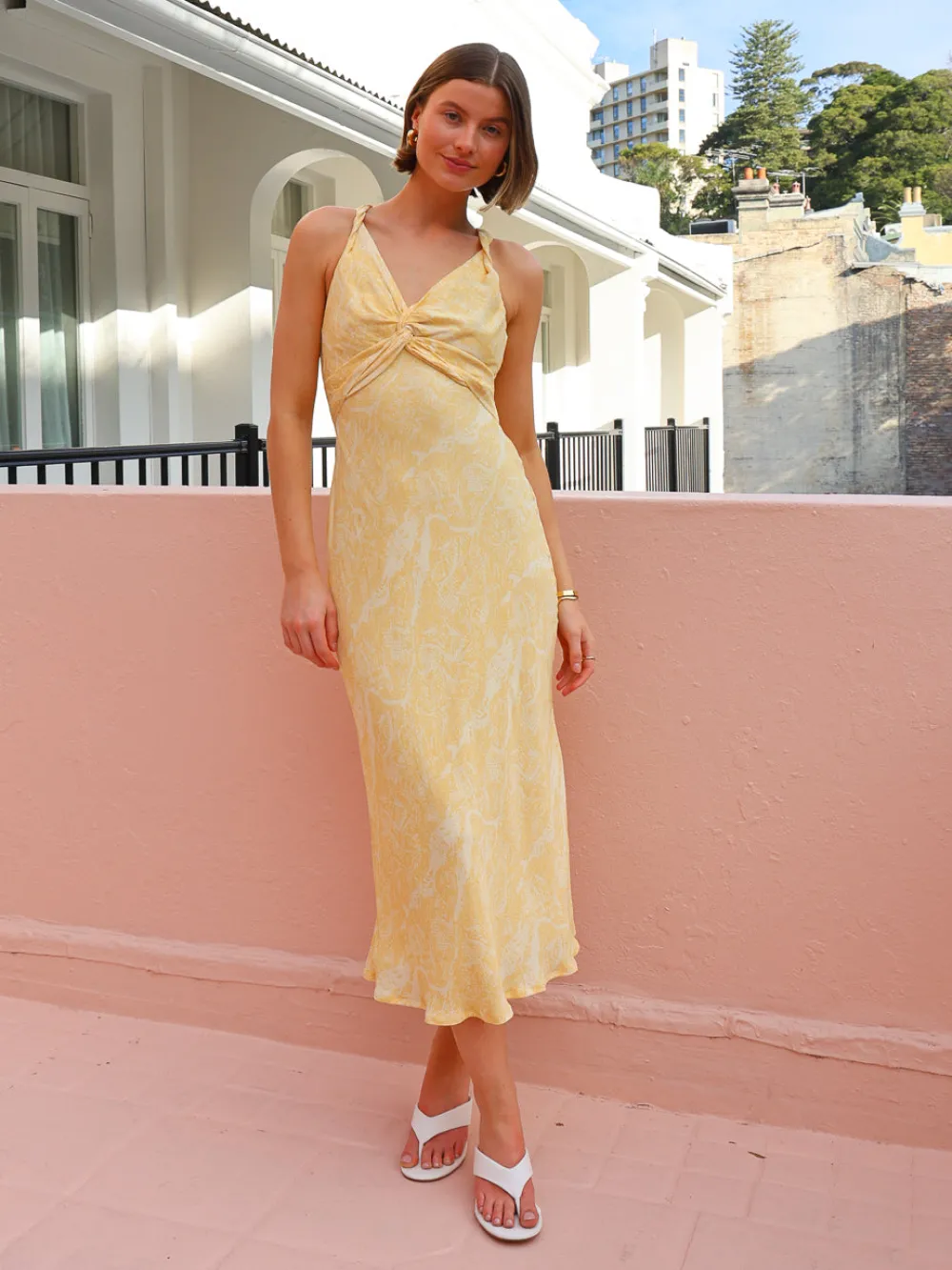 Sovere Inara Reversible Dress in^ Midi | Maxi & Gown