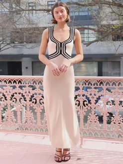 Sovere Swell Knit Dress in^ Bump Friendly | Midi
